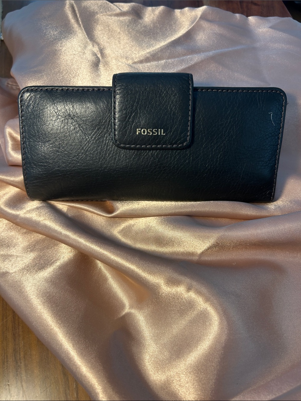 Fossil Black Leather Snap Wallet